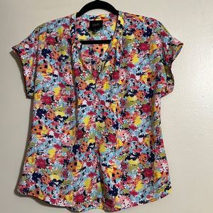 W5 floral top